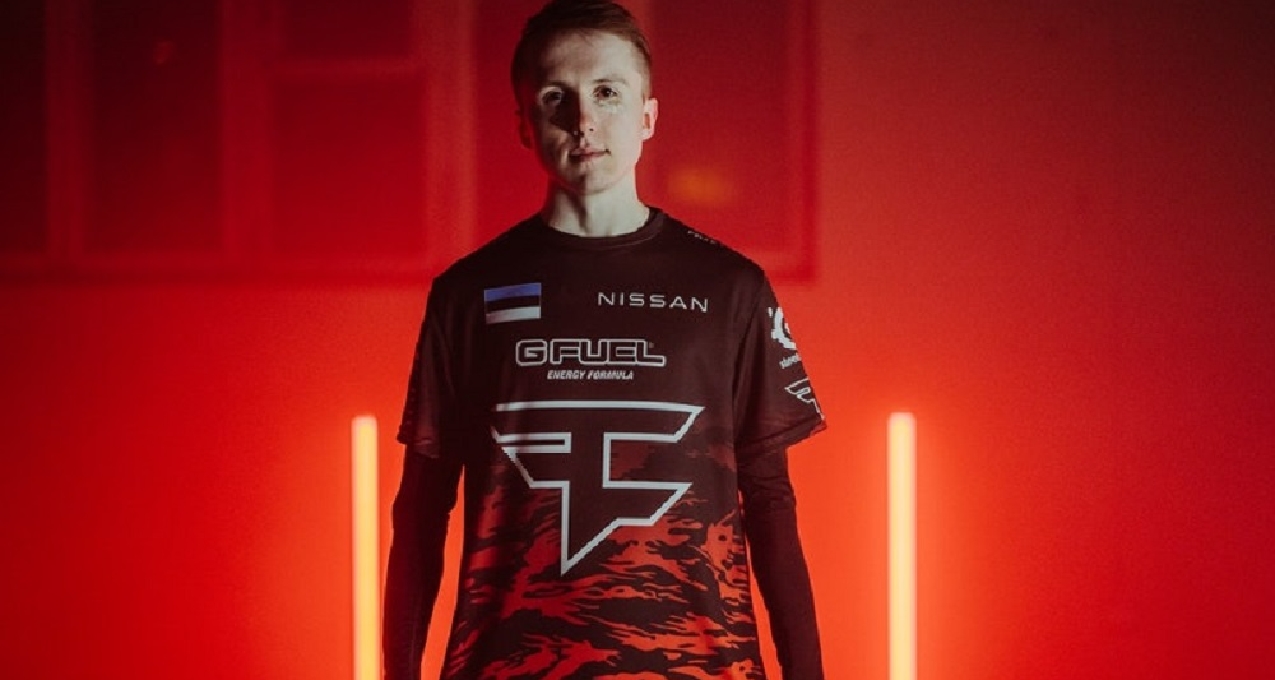 经典三核输出！ Elk Ezreal冲刺并赢得了团战， Bilibili Gaming 在第一场比赛中击败了 Top Esports