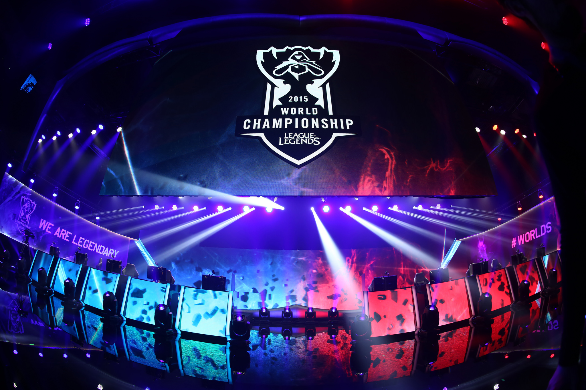 传奇杯开启Solo赛：谁是真五费，谁是假三费，峡谷见分晓