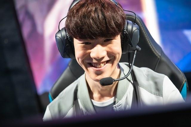 拳头官方：多队选手新冠检测呈阳性 将在单独房间内参赛